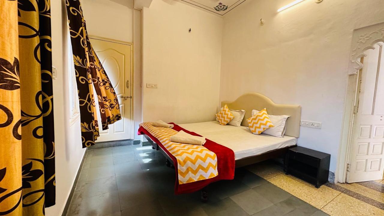 Maa Ji House - A boutique Homestay Udaipur Extérieur photo