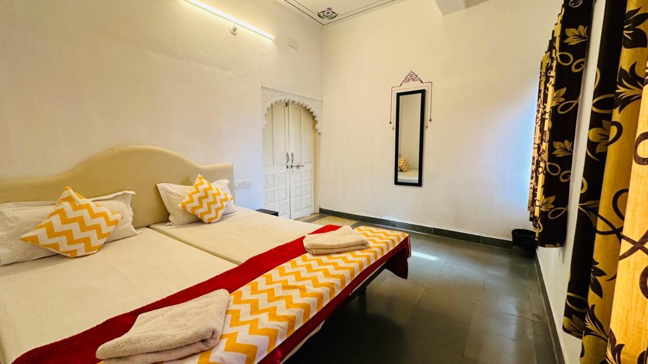 Maa Ji House - A boutique Homestay Udaipur Extérieur photo