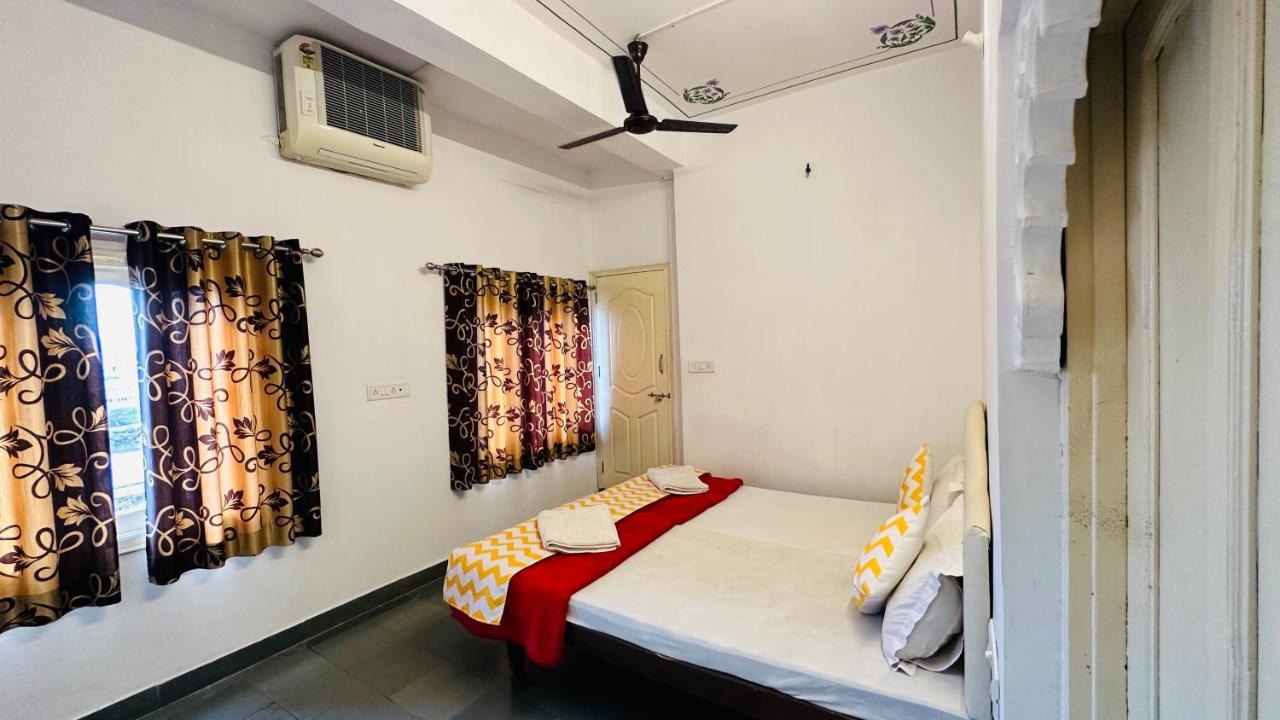 Maa Ji House - A boutique Homestay Udaipur Extérieur photo