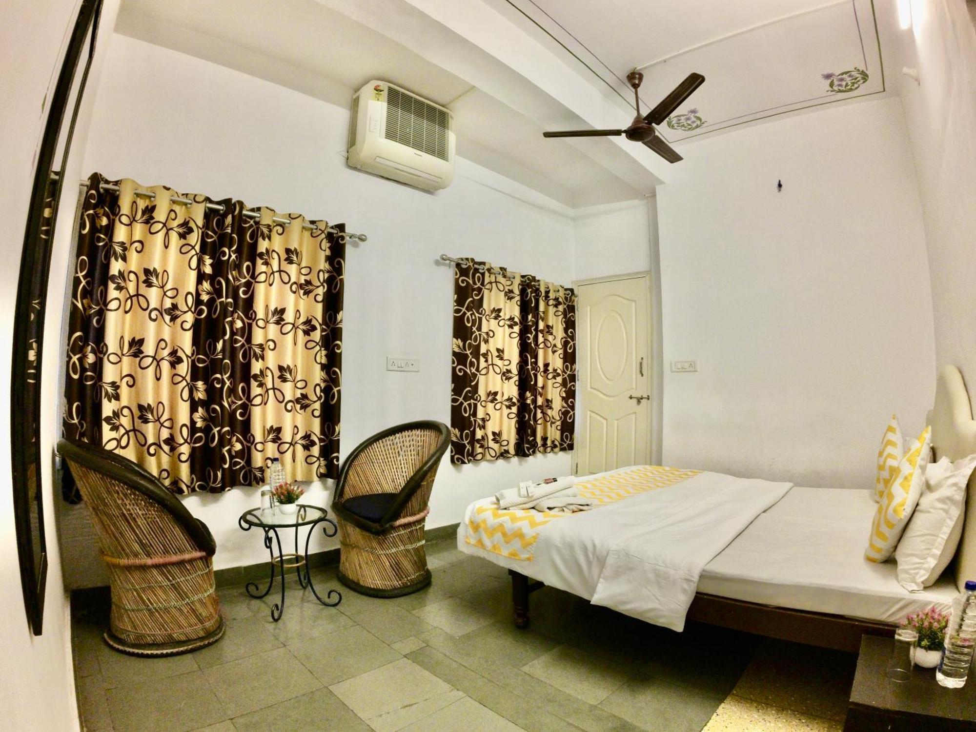 Maa Ji House - A boutique Homestay Udaipur Extérieur photo